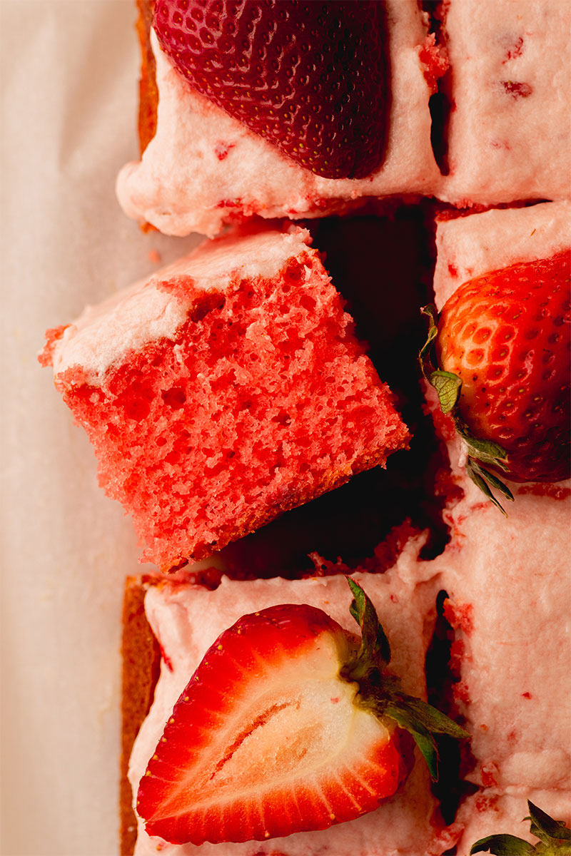 Strawberry Cake Recipe