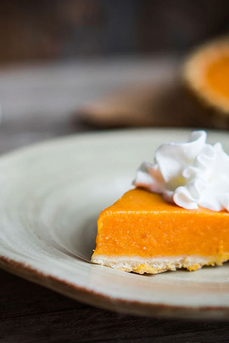 Center-Pumpkin-PIe-with-Honey-_-Molasses