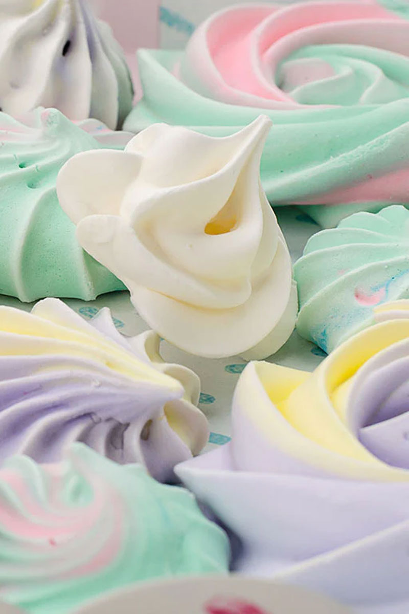 Flavorful-Meringue-Right