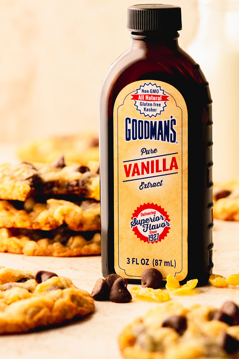 Goodmans-Pure-Vanilla-with-Dishpan-Cookies-Stacked