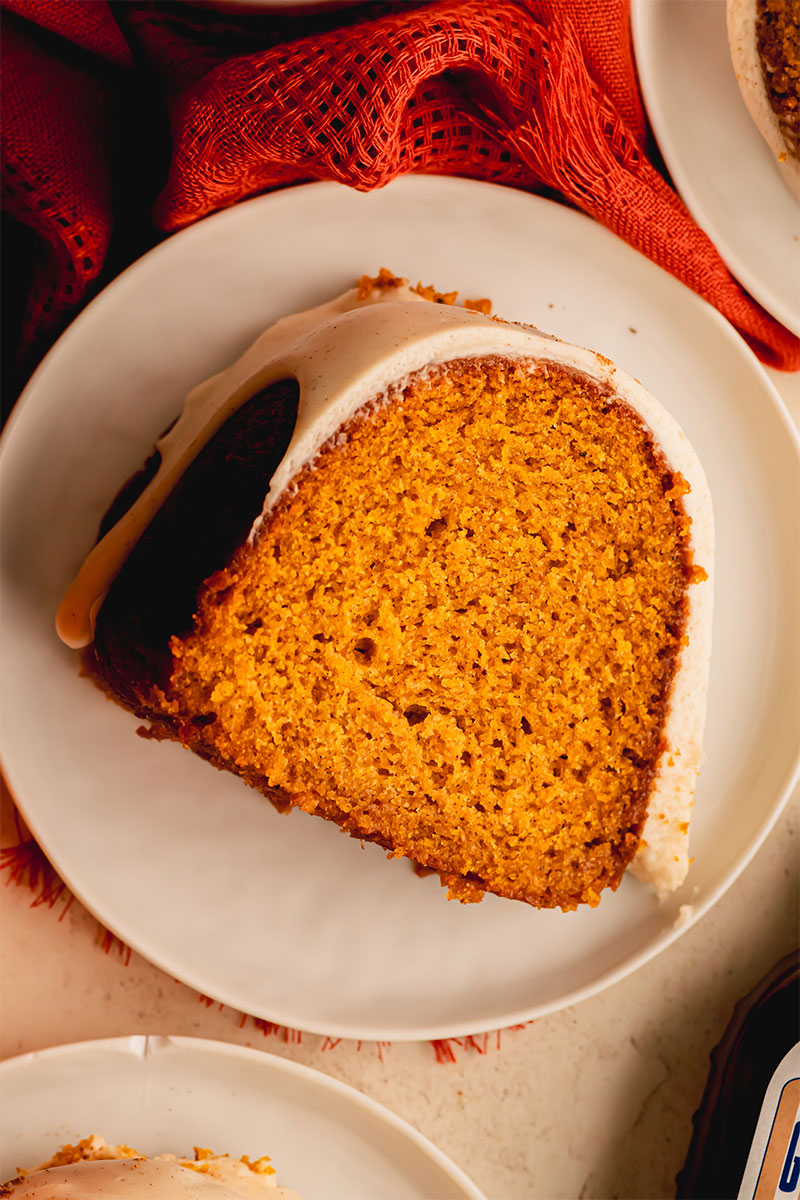 Pumpkin-Bundt-Cake-Slice