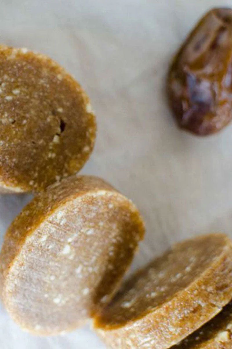 Right-Henrietta's-Date-Roll