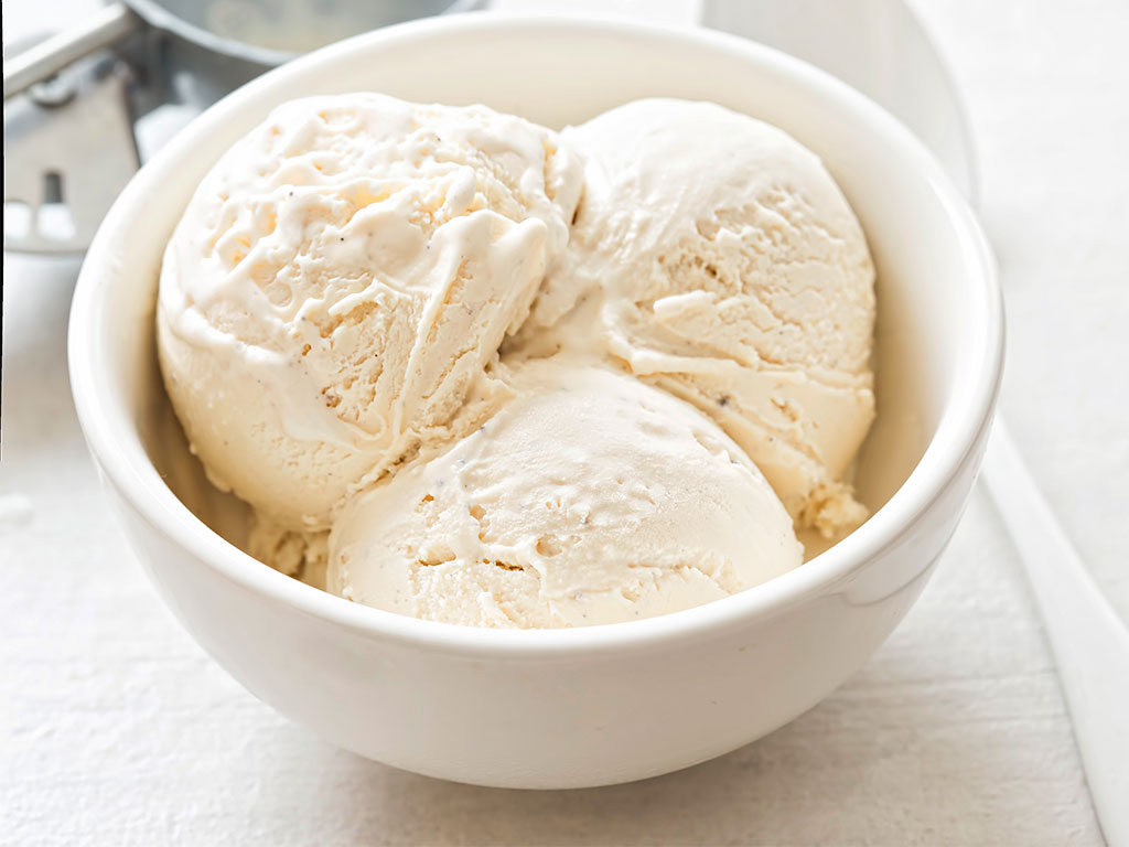 Mina's-Old-Fashioned-Ice-Cream